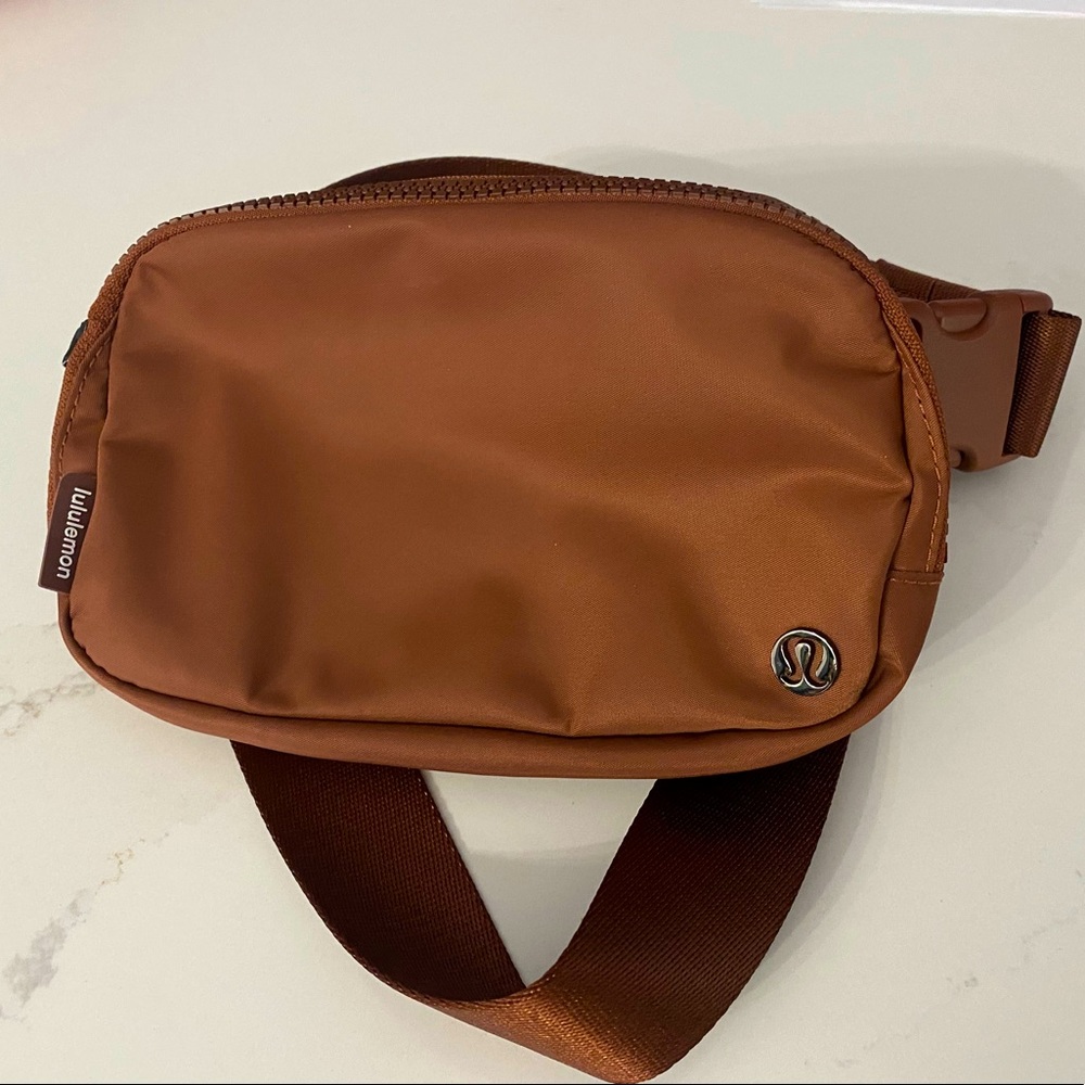 Lululemon belt bag ancient copper color